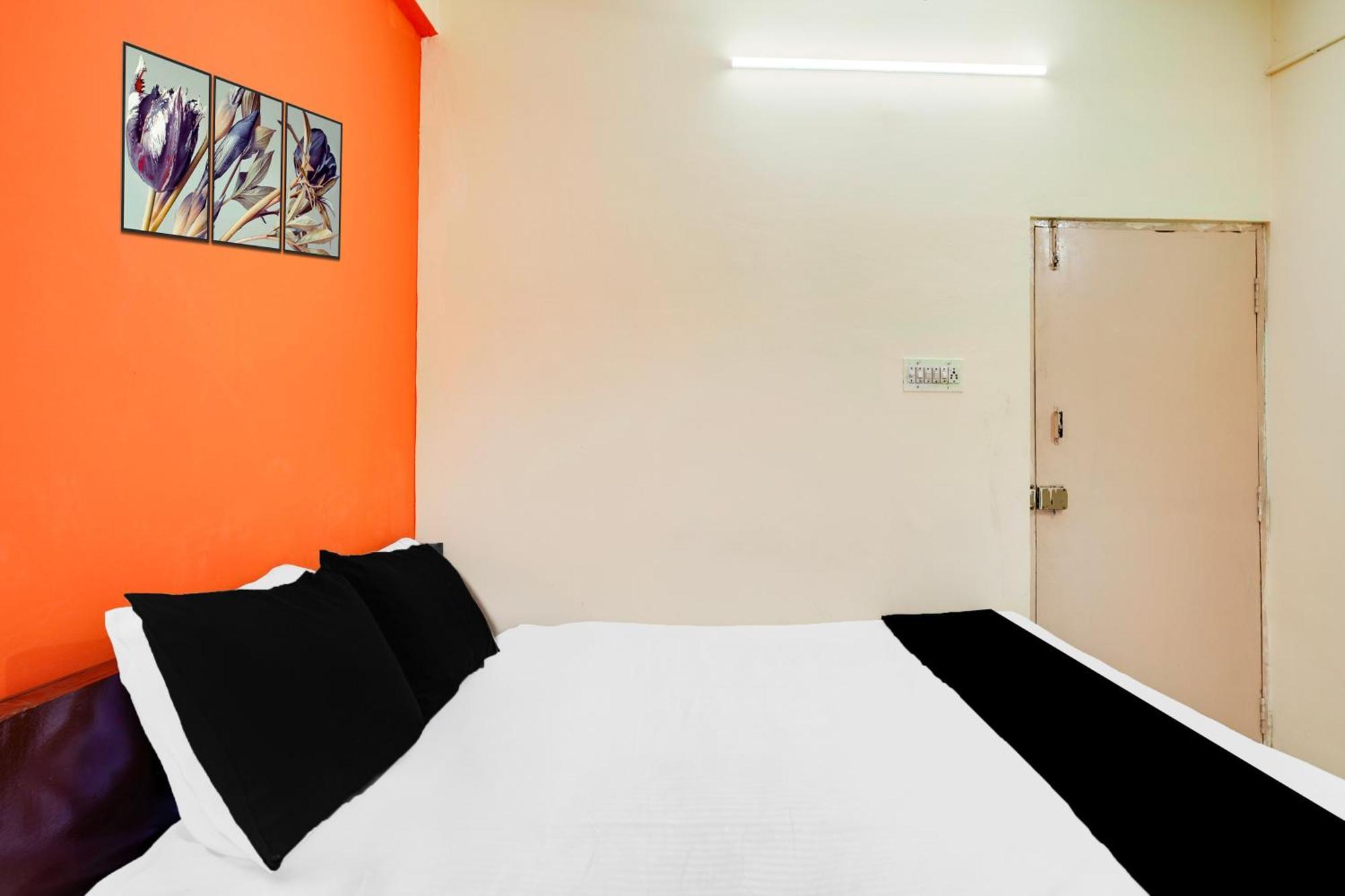 Super Townhouse Marathahalli Near Klm Fashion Mall Bangalore Eksteriør billede