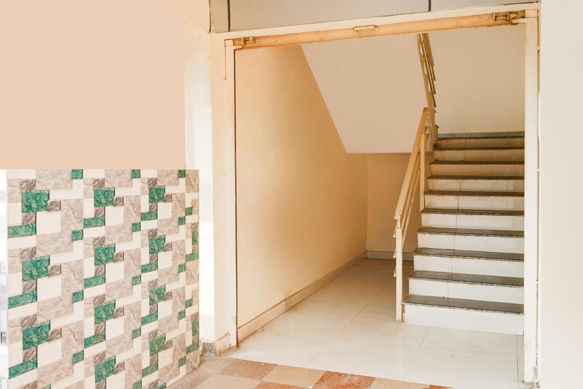 Super Townhouse Marathahalli Near Klm Fashion Mall Bangalore Eksteriør billede